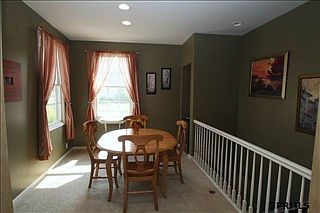 5th image of 518 S 181st St