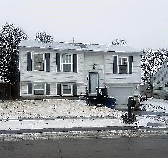 1094 Lavender Ln photo 1