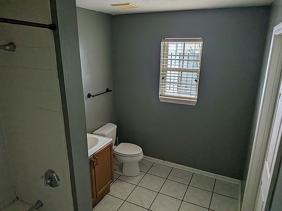 5th image of 3516 Michigan Ave