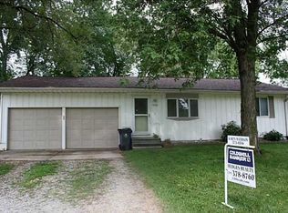 1220 39th Street Rd NW, Cedar Rapids, IA 52405