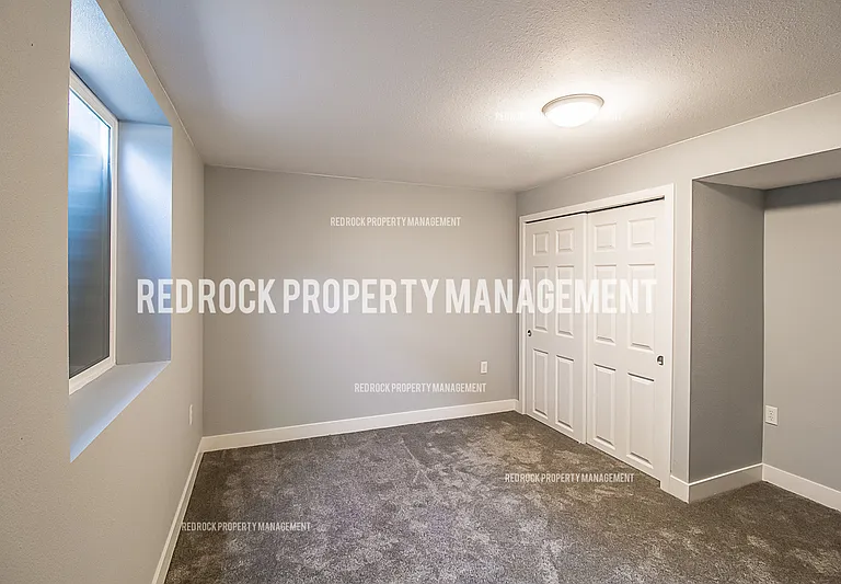 15313 E Broadway Ave — Photo 15