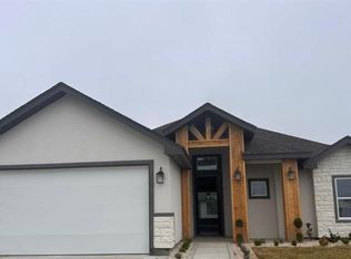 1013 W Ramses Ln, Edinburg, TX 78541