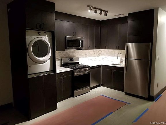2nd image of 546 W 188th Street