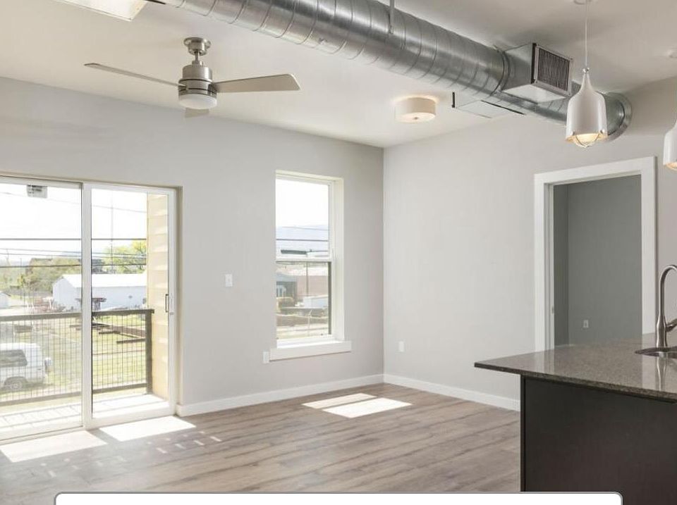 1st image of 1139 E Main St #303