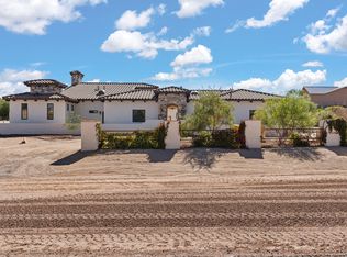 5708 Rio Oso Rd NE, Rio Rancho, NM 87144