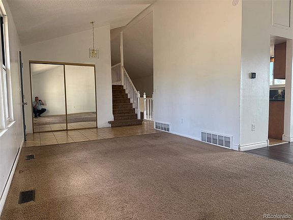 3rd image of 16433 E Girard Avenue