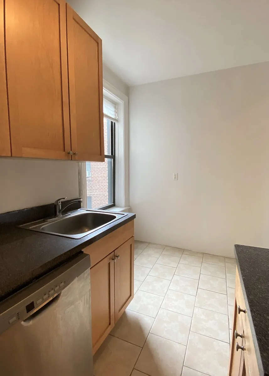 Building Photo - 855 Ocean Ave #6803