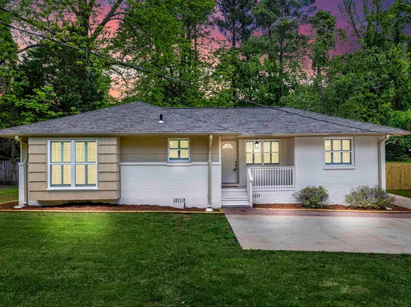 1620 Cresthill Rd, Birmingham, AL 35213