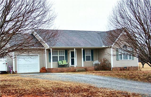 1st image of 107 Antietam Ct