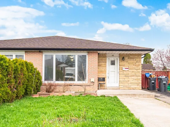 42 Flamingo Cres, Brampton, ON L6T 2G5
