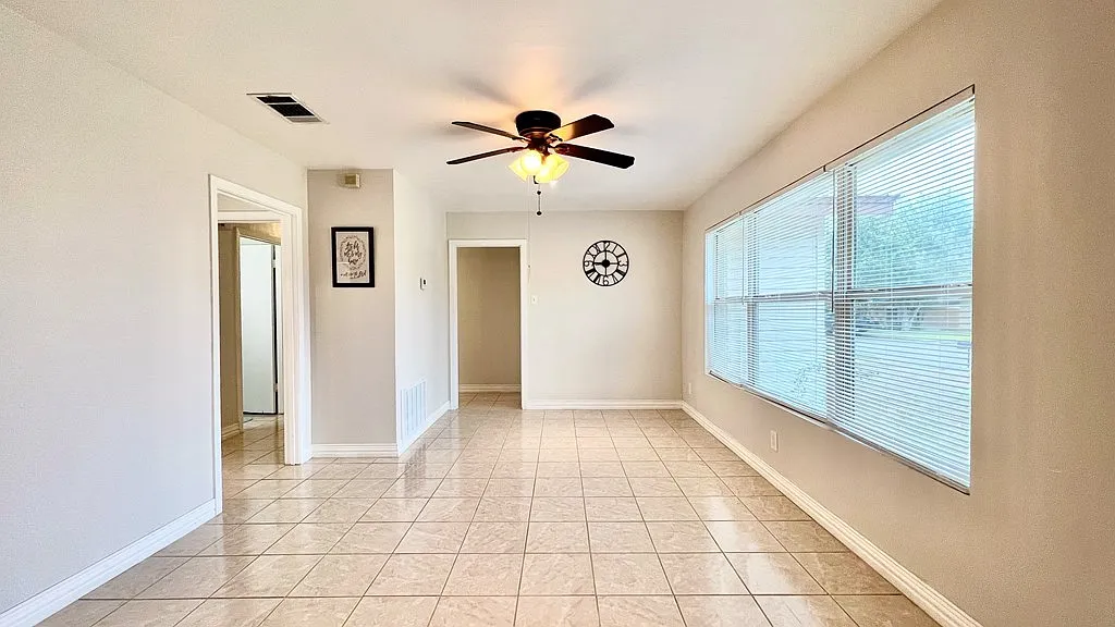 Building Photo - 1251 Ricks Dr