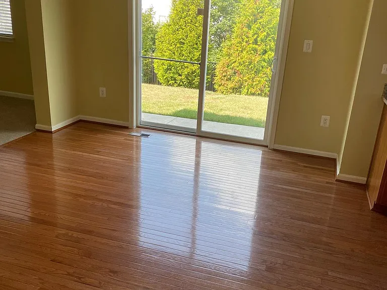 233 Morlyn Dr — Photo 7