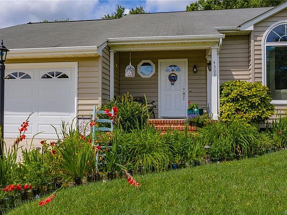 3rd image of 4309 Cypress Dr