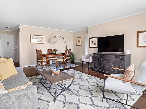 3rd image of 165 W End Ave APT 5A
