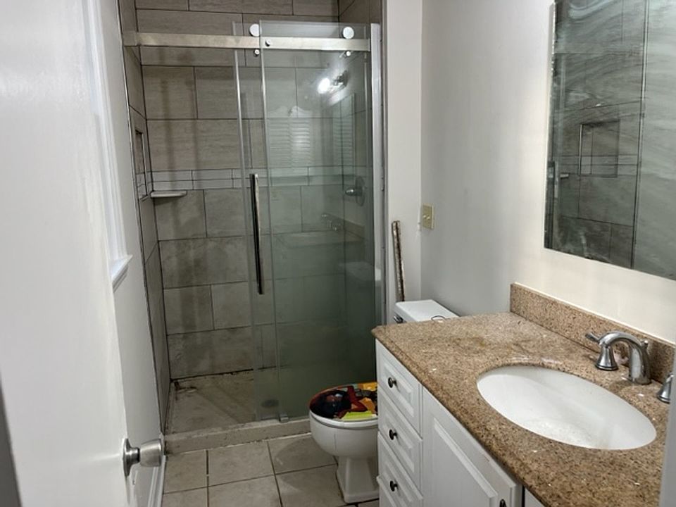 1st image of 6027 Idlebrook Dr