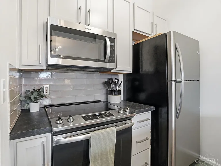 2116 Fulton Ave #18 — Photo 9