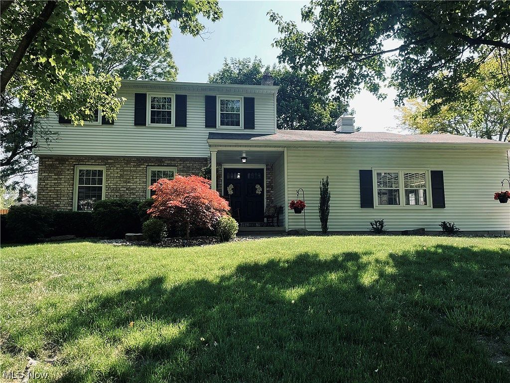 530 Stoneybrook Ln, Canfield, OH 44406 Zillow