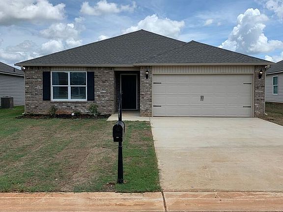 3rd image of 16440 Seminole Dr