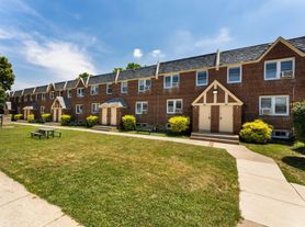 5346 Chew Ave - St. Teresa