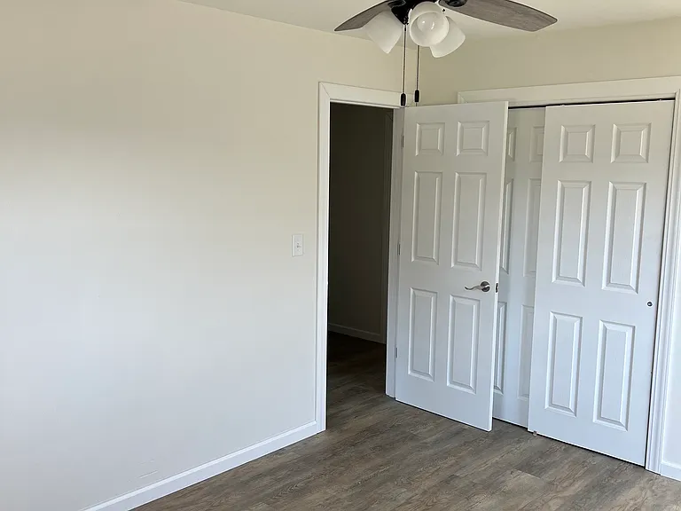 2301 Hillandale Rd — Photo 12