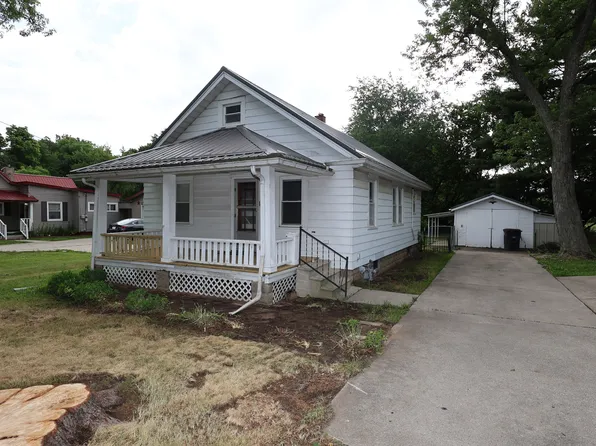 2908 Pleasant Plain Ave, Elkhart, IN 46517