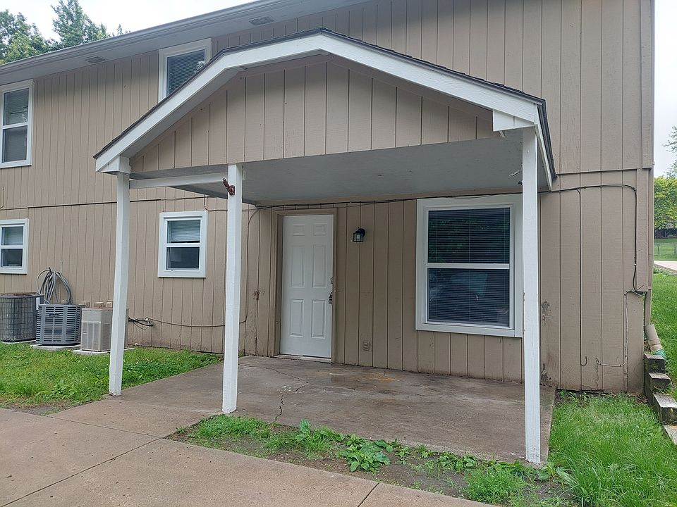 1st image of 6911 N Chas Dr Unit B