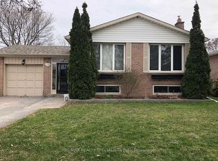 1788 Pagehurst Ave #BASEMENT, Mississauga, ON L4X 1Y2