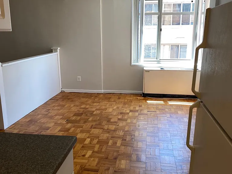 940 25th St NW #712 — Photo 14