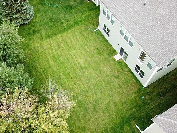 5th image of 5550 Annapolis Ln N