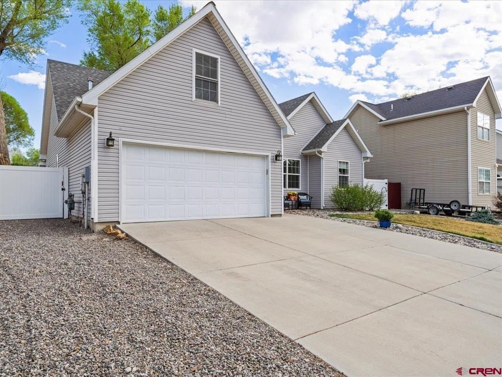1416 Colonial Drive, Montrose, CO - View 3