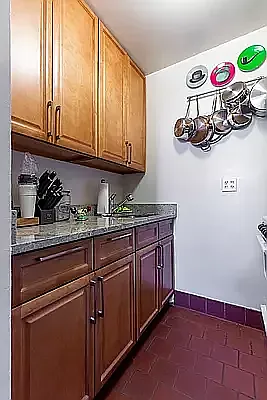 Rented by Bond New York | media 16