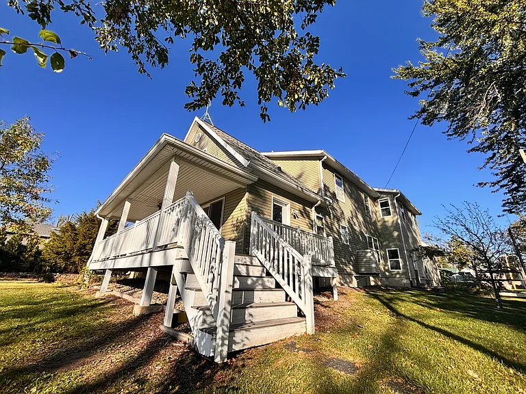 3775 W Columbia St — Photo 24