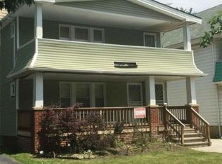 1665 Cliffview Rd, Cleveland, OH 44112