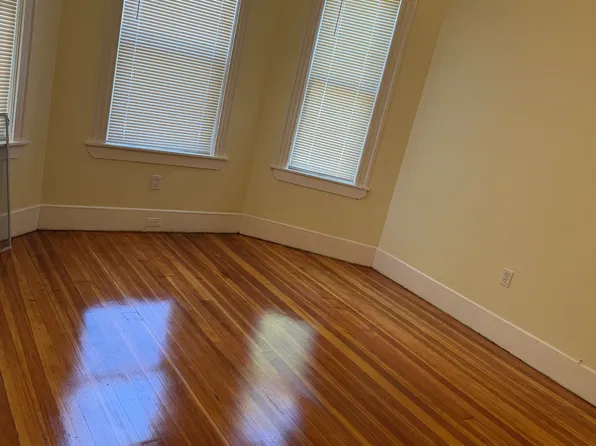 76 Hancock St APT 1, Dorchester, MA 02125