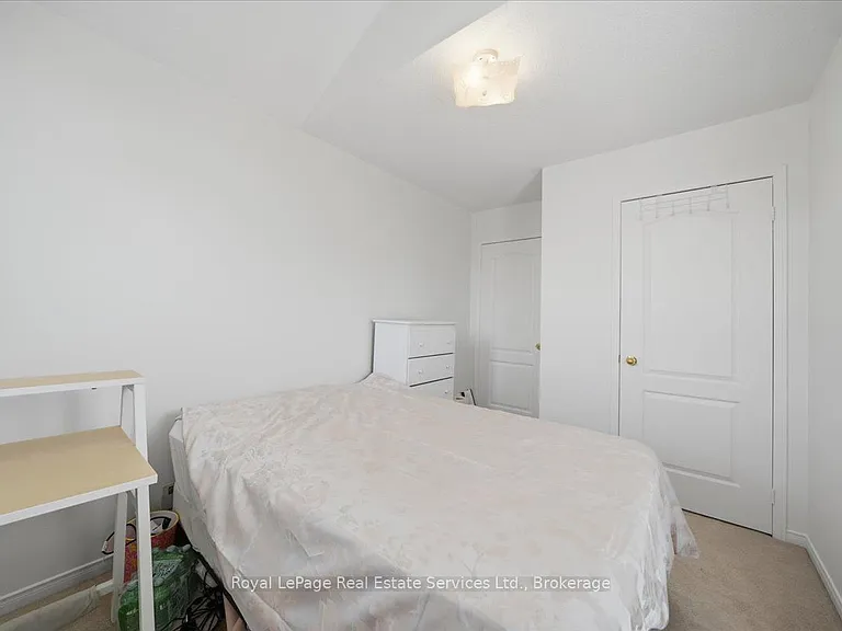 2395 Woodstock Trl — Photo 31
