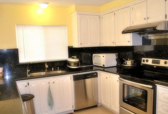 3rd image of 116 Biddleford Ct