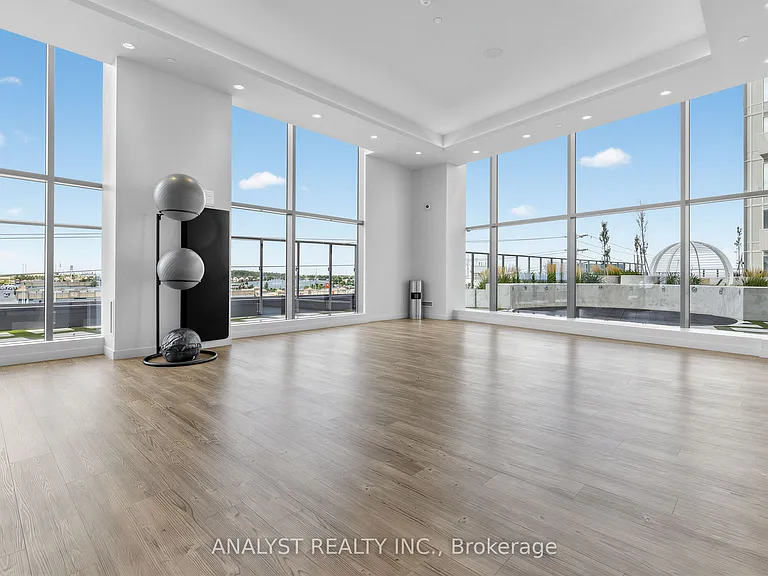 498 Caldari Rd #522 — Photo 22
