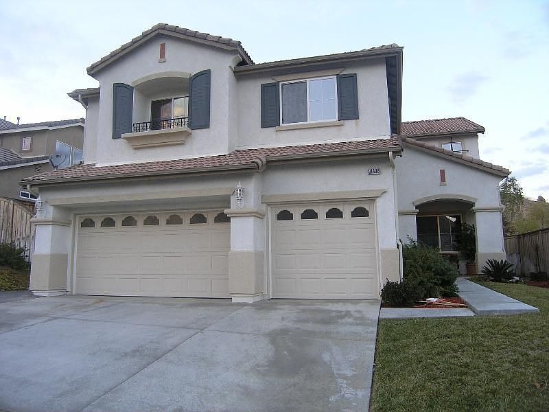 1st image of 31898 Cedarhill Ln