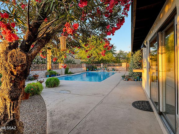 5th image of 5425 E Placita Hayuco