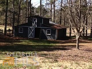 2nd image of 2815 Berry Rd