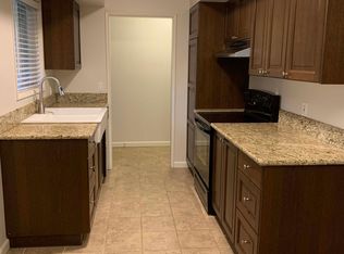 18027 SW Belmore Ave, Lake Oswego, OR 97035