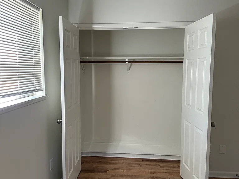 1772 N Oakland Ave — Photo 19