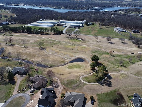 3rd image of 0 Pebble Bch