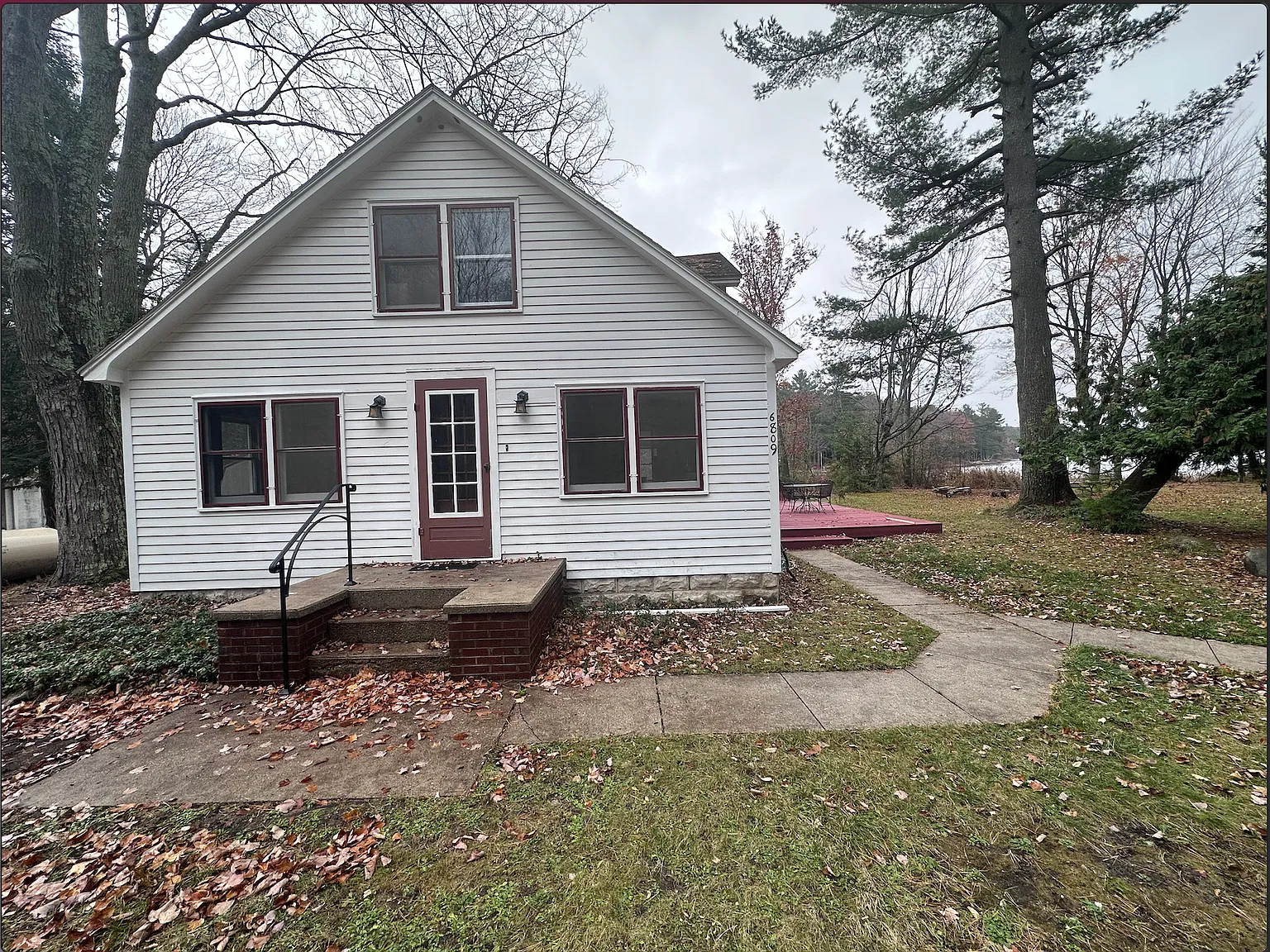 2 bed, $1,250 — Photo 1