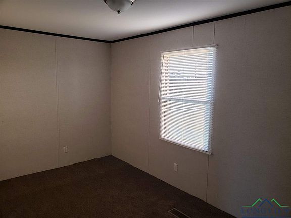 2nd image of 373 Baracuda Dr
