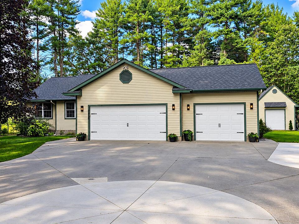 1st image of 7426 Wiczer Dr