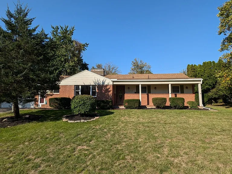 5253 Vernadale Dr — Photo 3