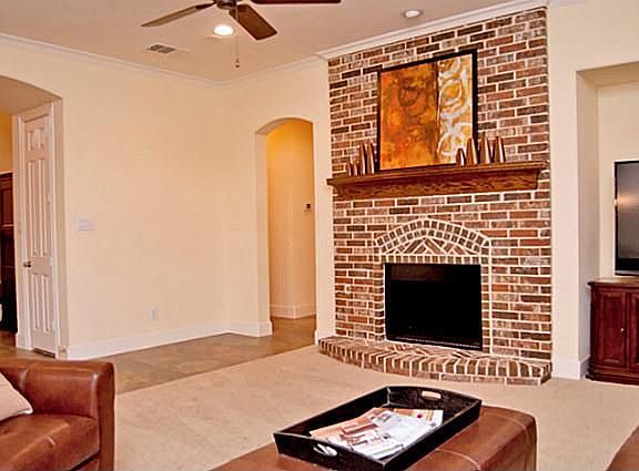 4th image of 6405 Castle Rock Cir