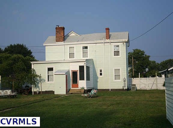 2nd image of 5100 Parker St