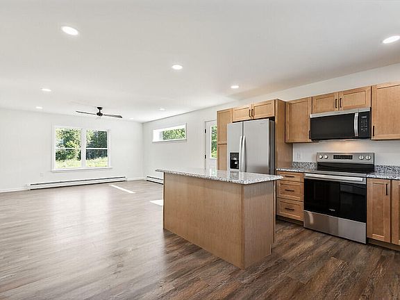 5th image of 51 Winslow Road